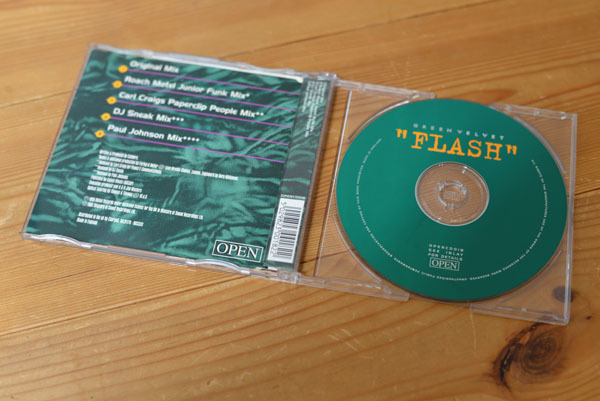 ■送料無料■テクノCD Green Velvet『Flash』