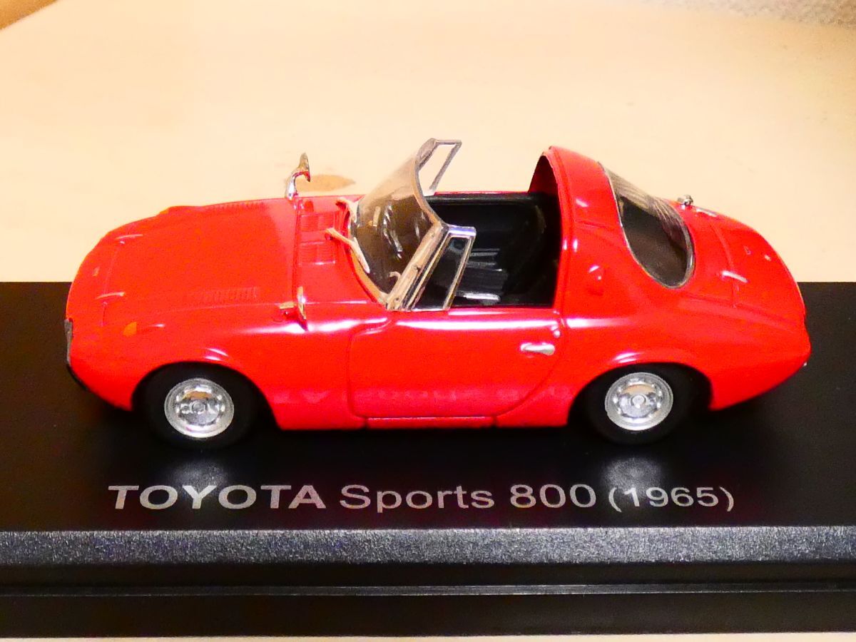 国産名車コレクション 1/43 トヨタ スポーツ 800 1965 赤 国産名車コレクション 1/43 トヨタ スポーツ 800 1965 赤