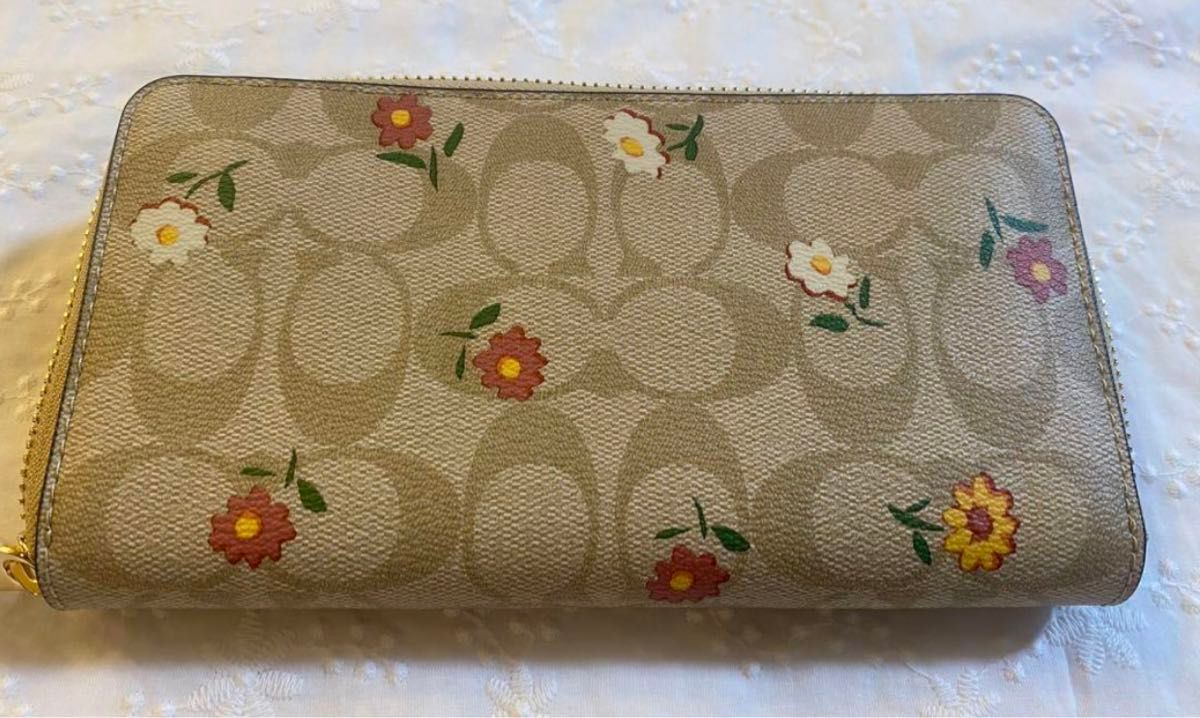 COACH 長財布 コーチ 花柄|Yahoo!フリマ(旧PayPayフリマ) COACH 長財布 コーチ 花柄|Yahoo!フリマ(旧PayPayフリマ)