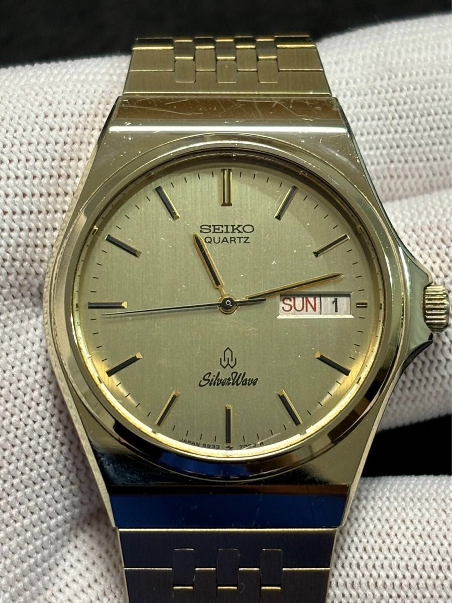SEIKOセイコー シルバーウェーブ 稼働品 人気のゴールドカラー SEIKOセイコー シルバーウェーブ 稼働品 人気のゴールドカラー