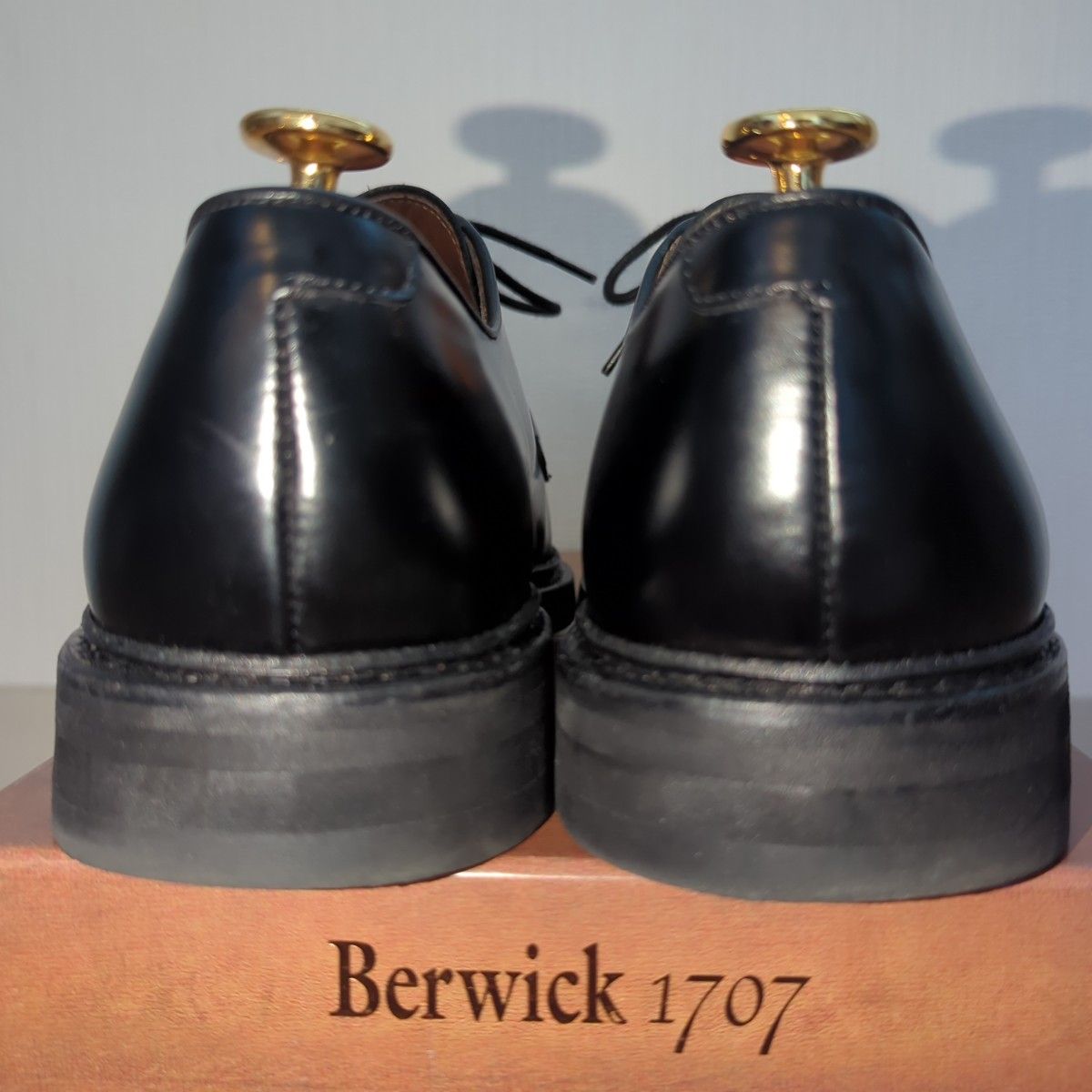 美品】4406ROVIBK プレーントゥ Berwick UK5 5/25cm ブラック 美品】4406ROVIBK プレーントゥ Berwick UK5 5/25cm ブラック