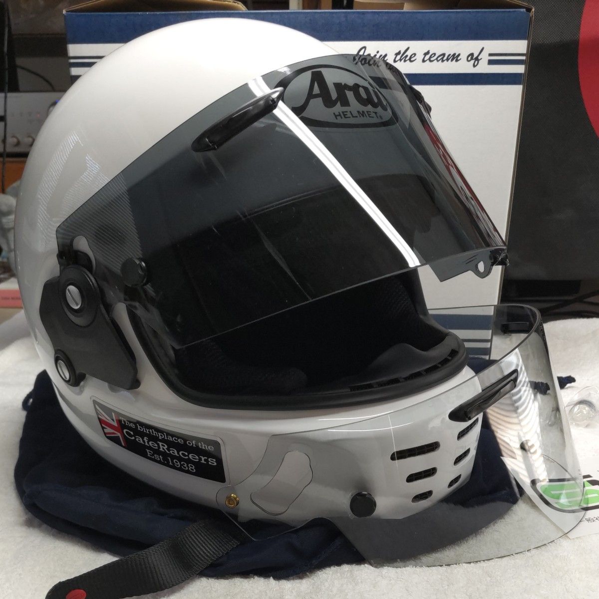 Arai RAPIDE NEO ラパイドネオ 61~62cm 純正ポスト付きシールド Arai RAPIDE NEO ラパイドネオ 61~62cm 純正ポスト付きシールド