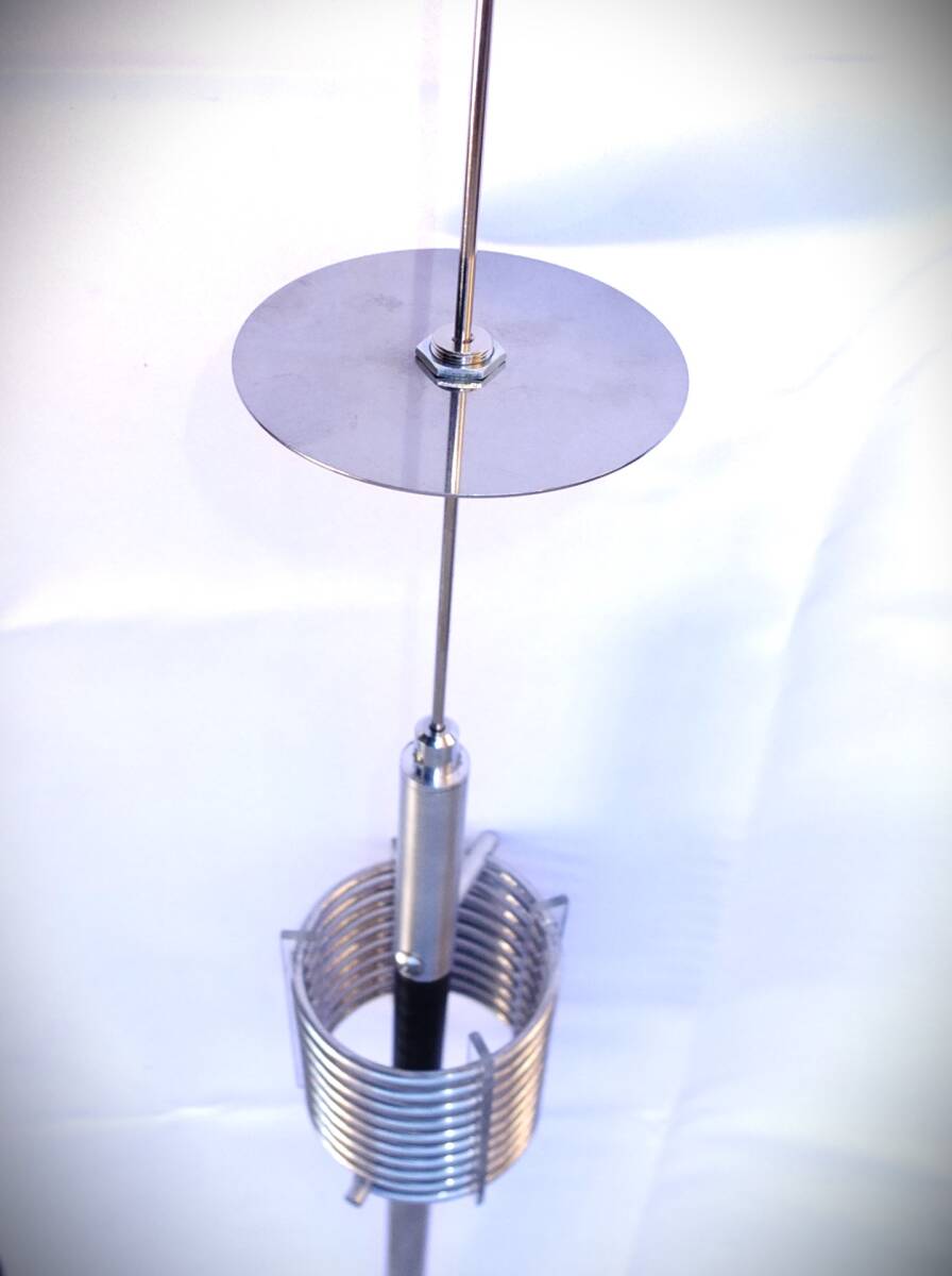 DT-HF コンパクト高性能! ☆デコトラUFOアンテナ27-28MHz 1/4λ DT-HF コンパクト高性能! ☆デコトラUFOアンテナ27-28MHz 1/4λ