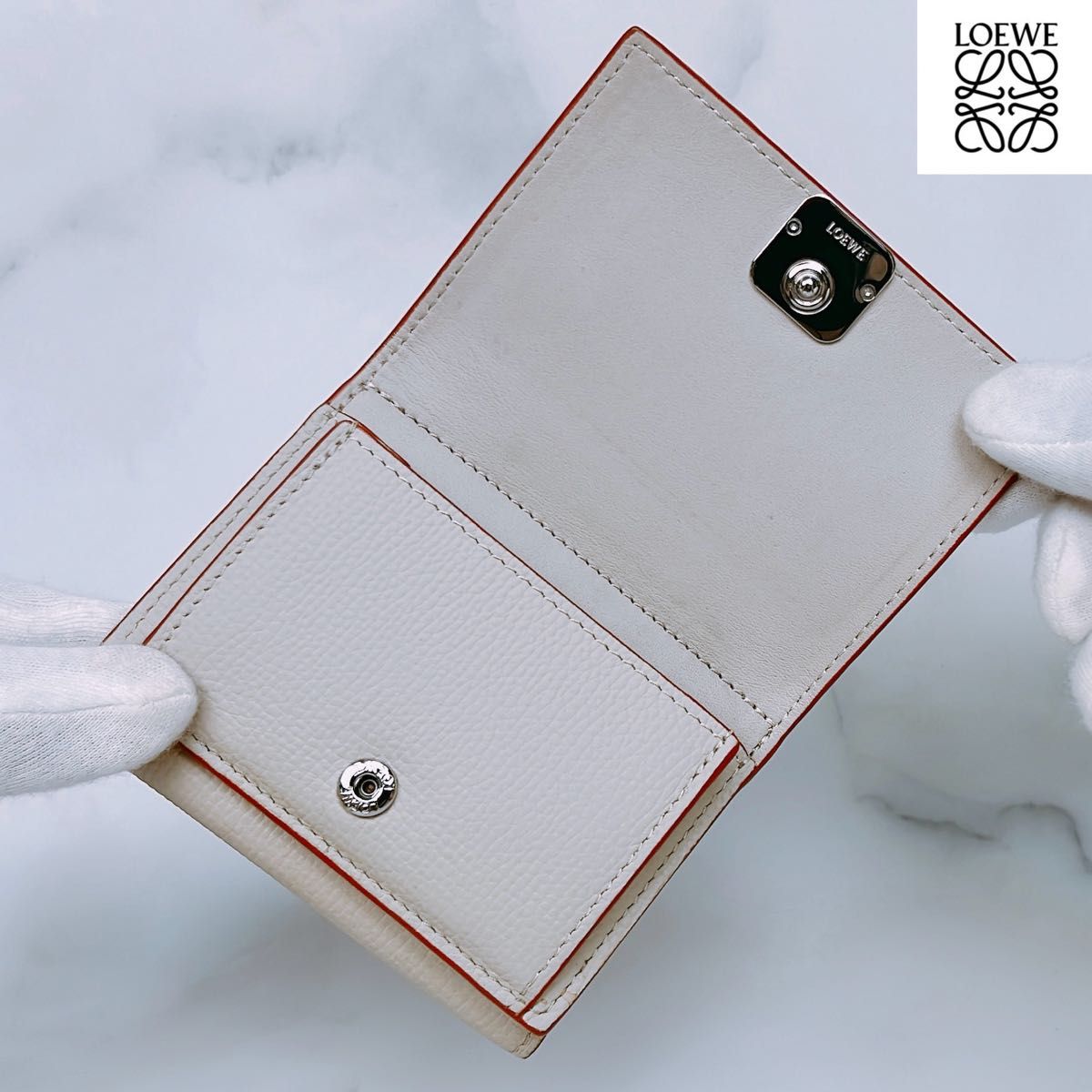 超極美品 LOEWE トライフォールド ウォレット 三つ折り財布 超極美品 LOEWE トライフォールド ウォレット 三つ折り財布