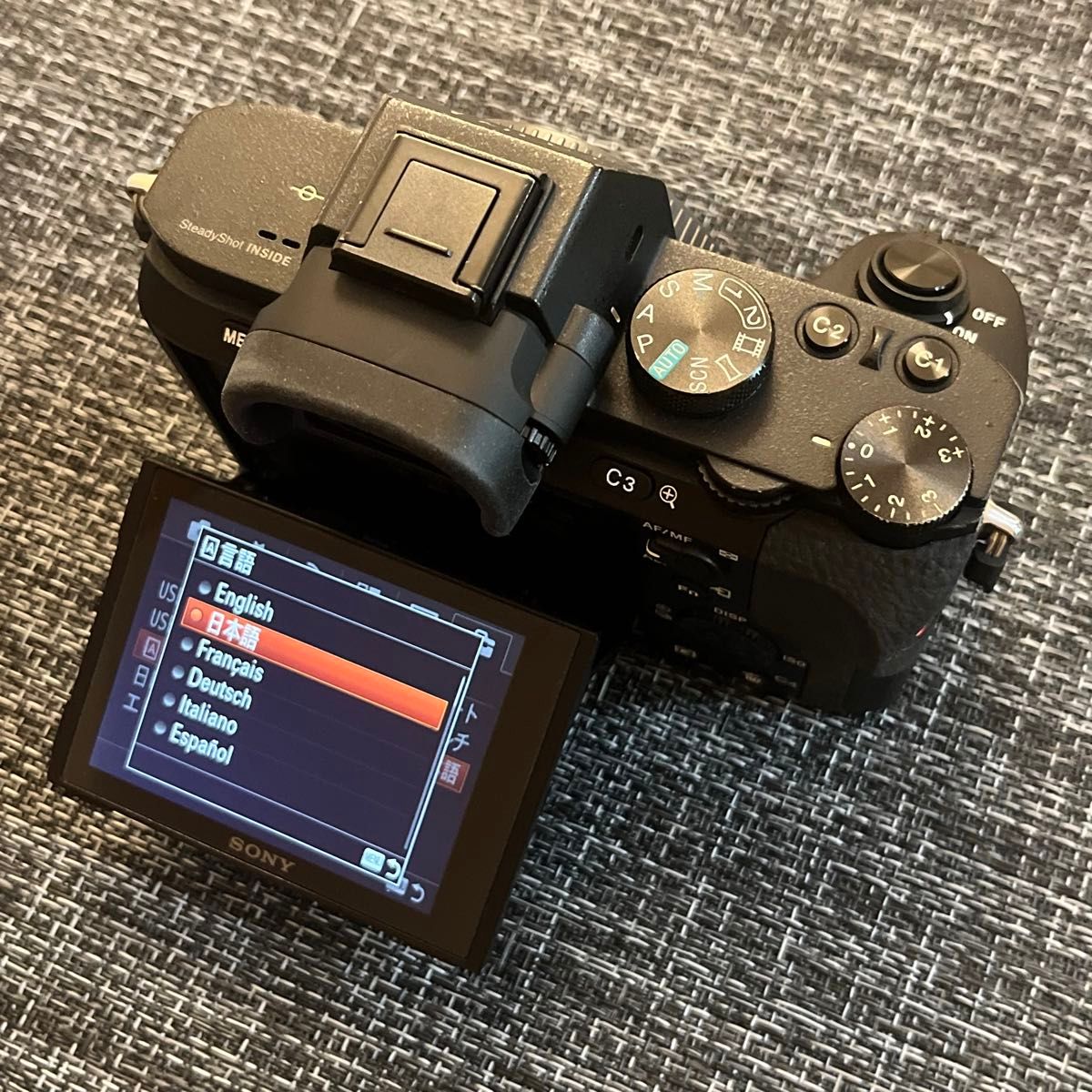 SONY a7ⅱ ILCE-7M2 レンズキットショット数4750枚【美品】 SONY a7ⅱ ILCE-7M2 レンズキットショット数4750枚【美品】