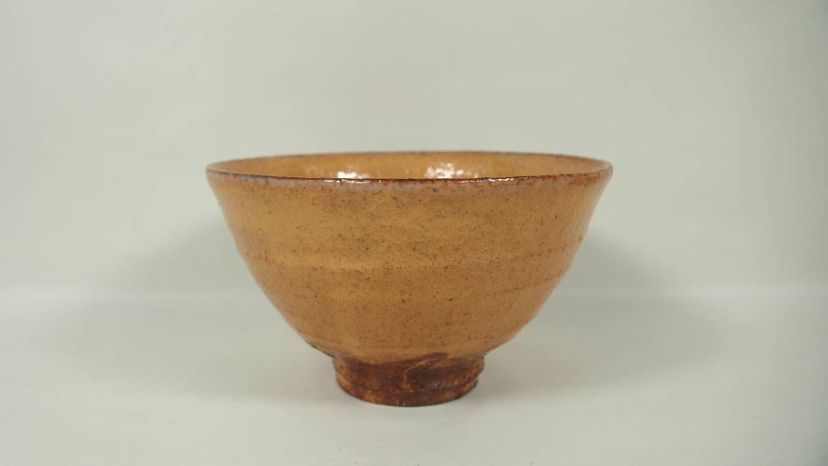 新品未使用品】 十五代 坂倉新兵衛 萩焼 抹茶茶碗 在銘 新兵衛 共箱 桐