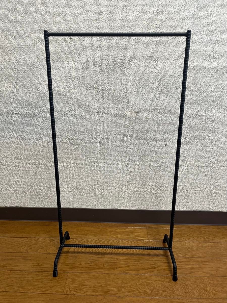 アイアン製 ミニハンガーラック 高さ約65cm 棚板付き ミニマム アイアン製 ミニハンガーラック 高さ約65cm 棚板付き ミニマム