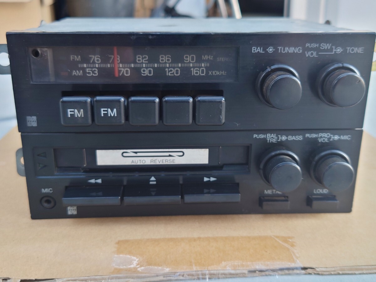 Toyota original radio cassette deck National made SX60 AE86 Toyota original radio cassette deck National made SX60 AE86