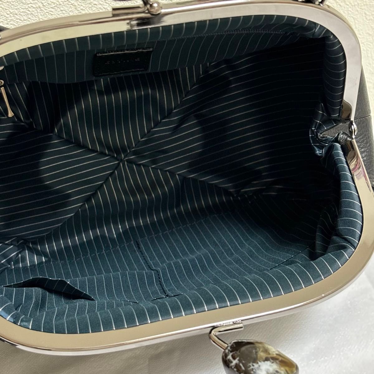 新品・未使用】ESTINE エスティーヌ がま口 ショルダーバッグ 新品・未使用】ESTINE エスティーヌ がま口 ショルダーバッグ