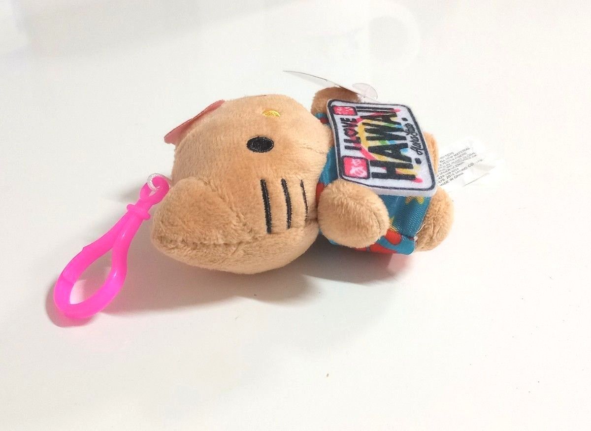新品・未使用】 日焼けキティ アロハシャツ ハワイ キーホルダー 新品・未使用】 日焼けキティ アロハシャツ ハワイ キーホルダー
