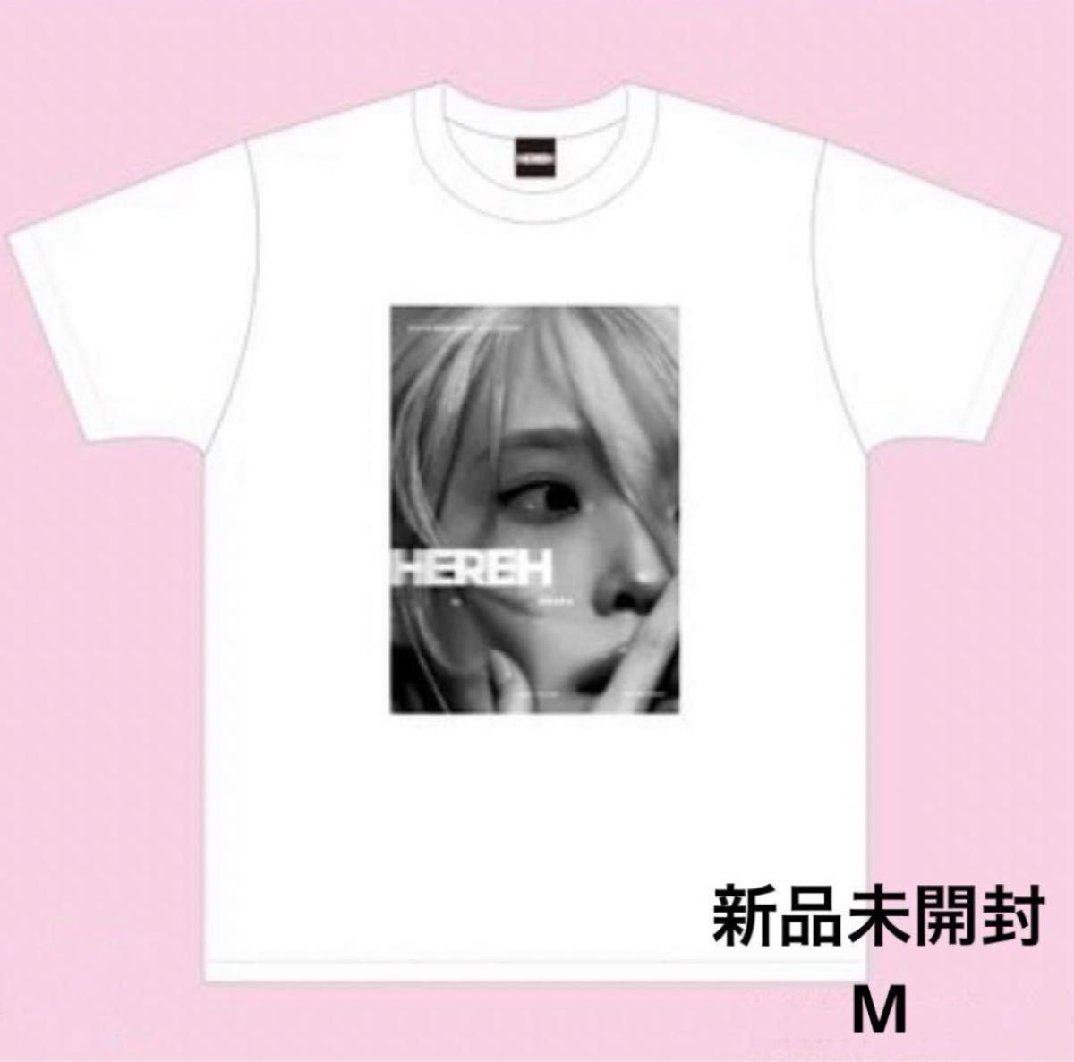 IU HER コンサート 公式グッズ 大阪 Tシャツ Mサイズ IU HER コンサート 公式グッズ 大阪 Tシャツ Mサイズ