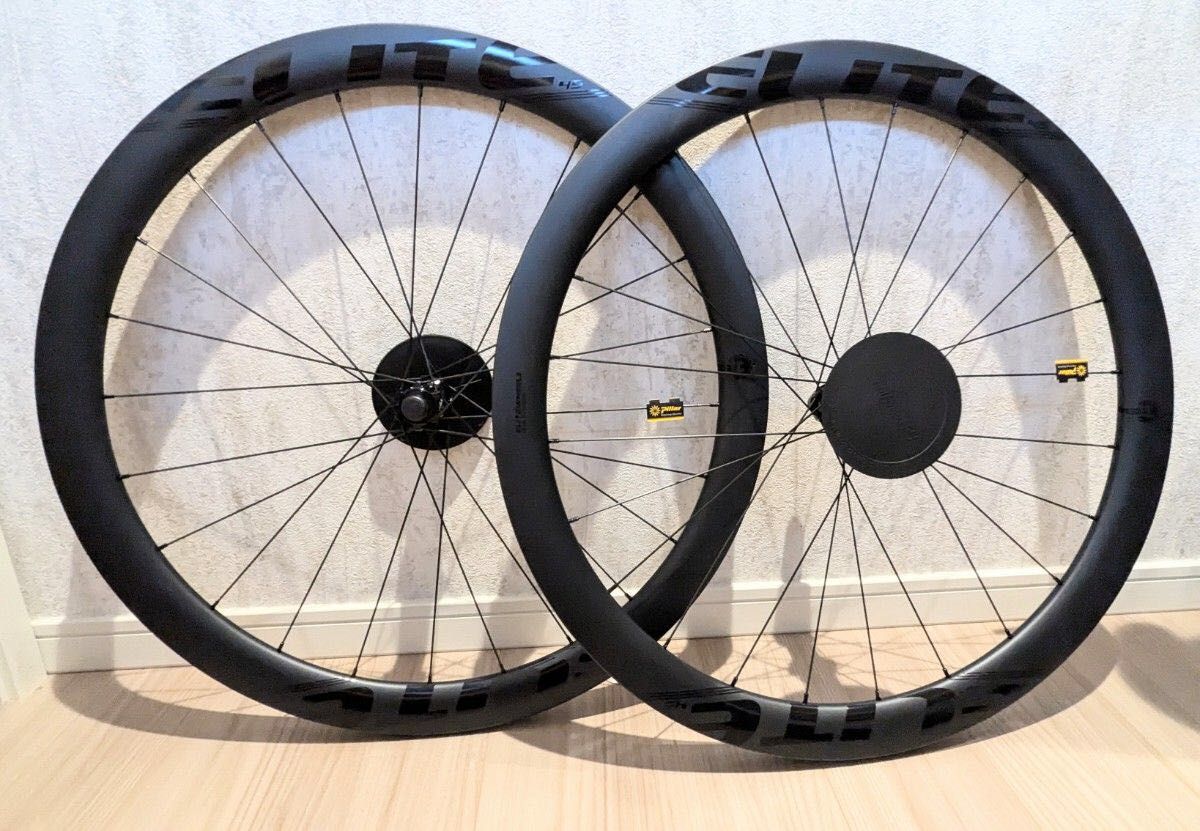 【新品未使用】ELITEWHEELS EDGEカーボンホイール前後セット ディスクブレーキ ロードバイク 45mmハイト 【新品未使用】ELITEWHEELS EDGEカーボンホイール前後セット ディスクブレーキ ロードバイク 45mmハイト