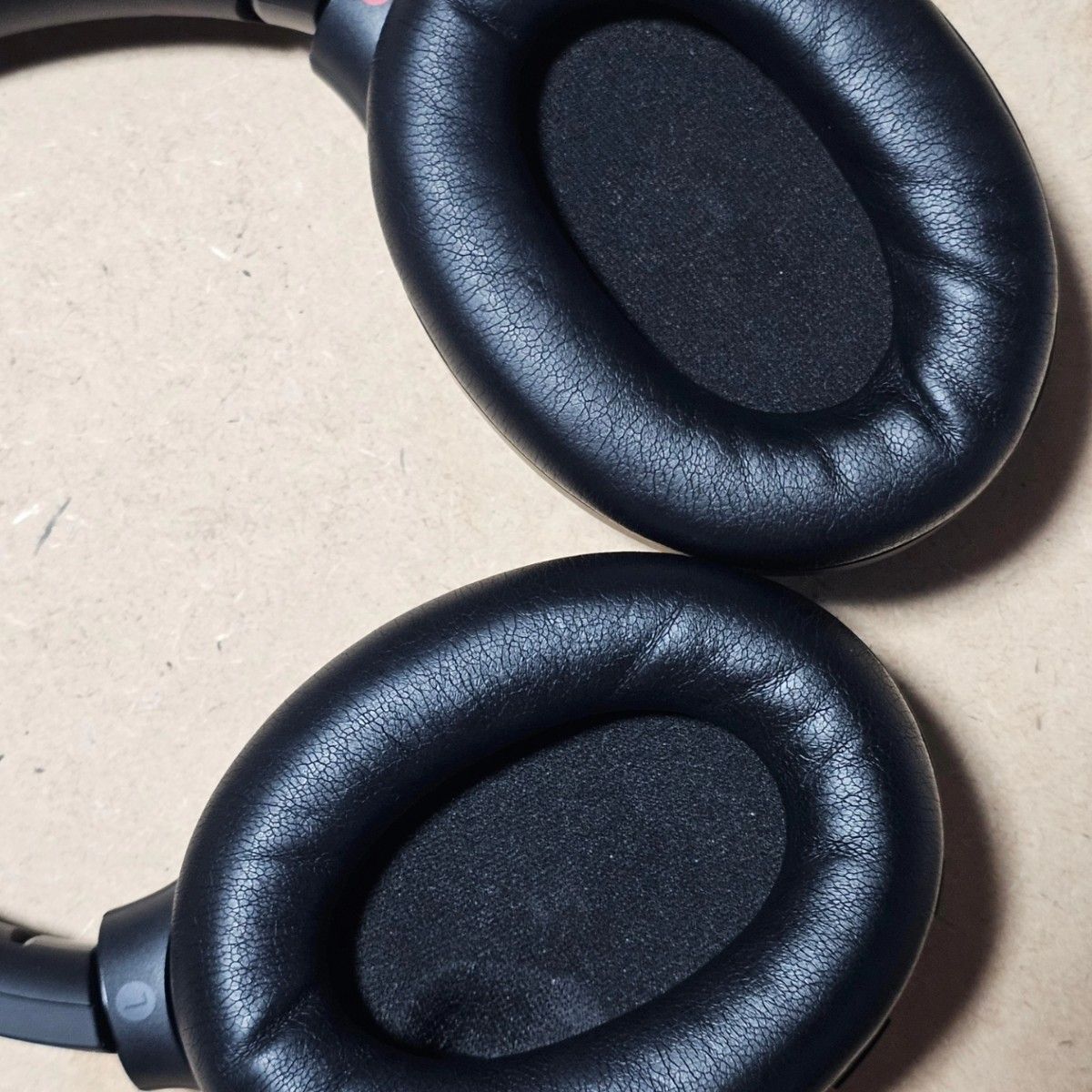 付属品完備 新品同様品 バッテリー新品交換 WH-1000XM4 3ヶ月 付属品完備 新品同様品 バッテリー新品交換 WH-1000XM4 3ヶ月