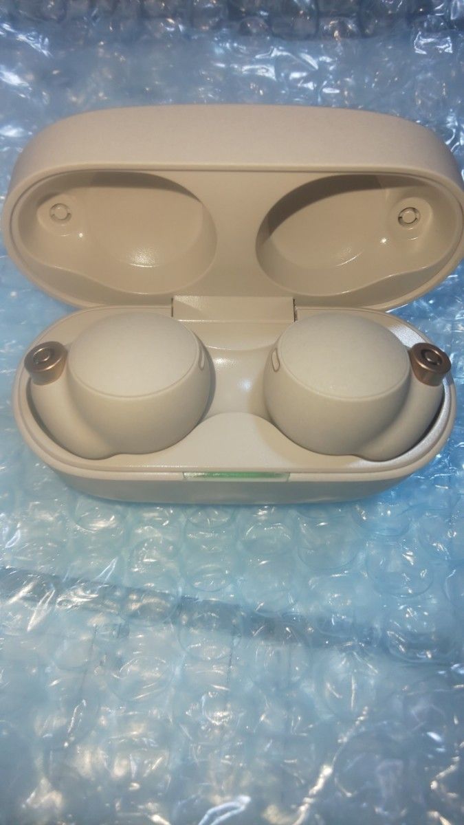 美品 保証 保証書付き ケース イヤホン両方バッテリー新品交換品 美品 保証 保証書付き ケース イヤホン両方バッテリー新品交換品