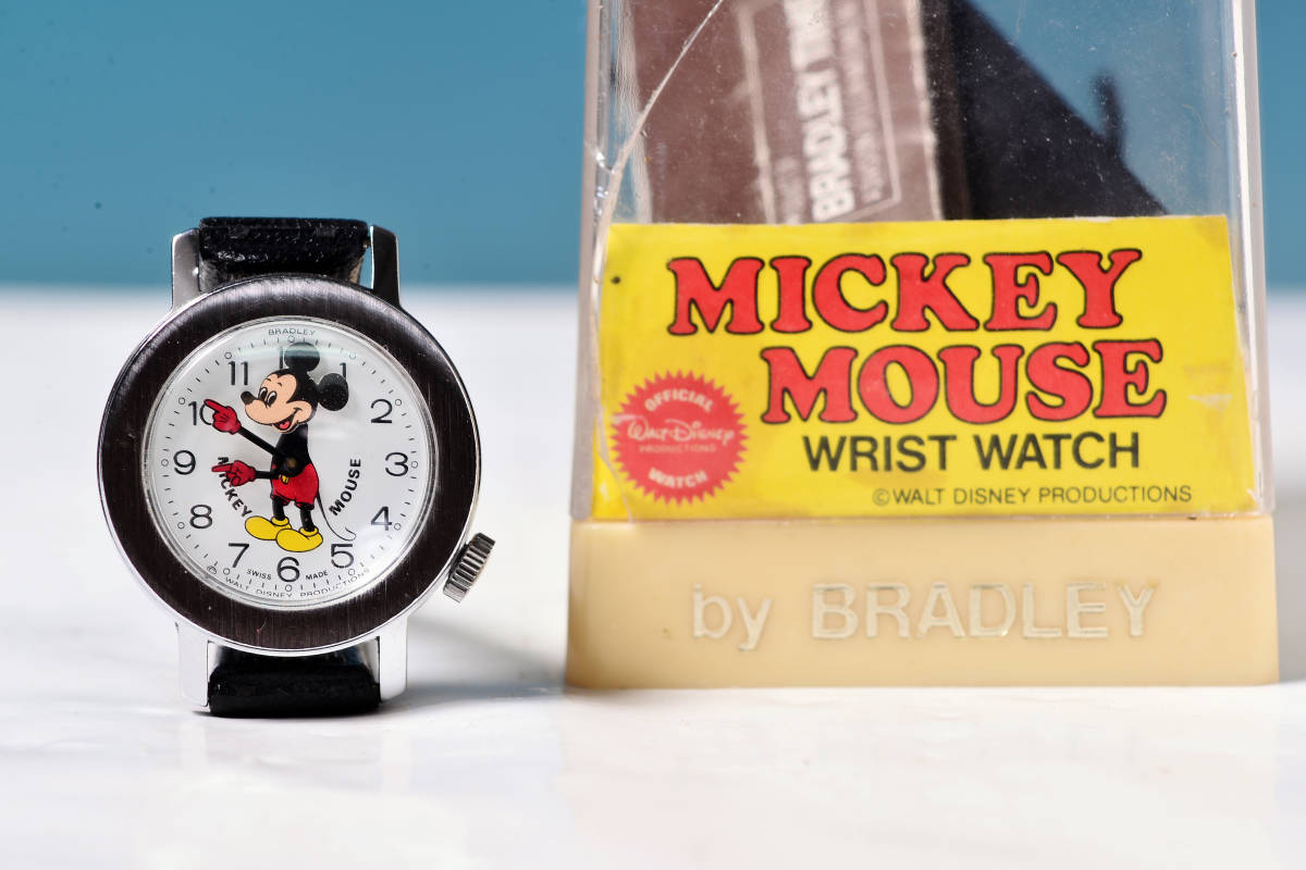 美品　Disney ミッキー 腕時計