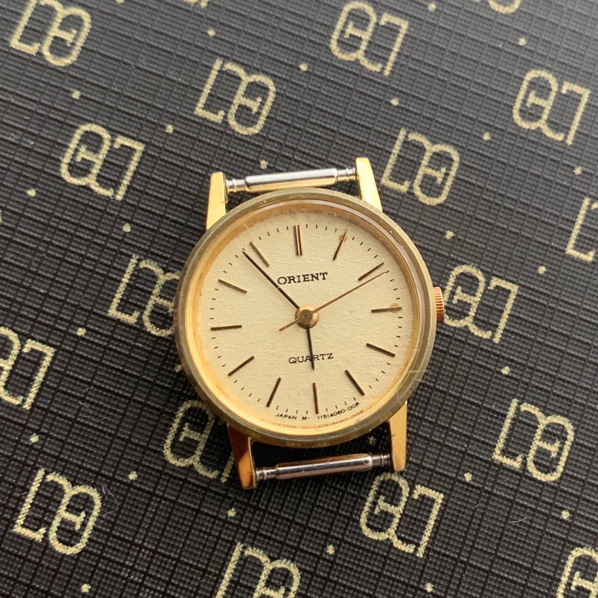 中古稼働品 オリエント ORIENT クオーツ 腕時計 ベルトなし