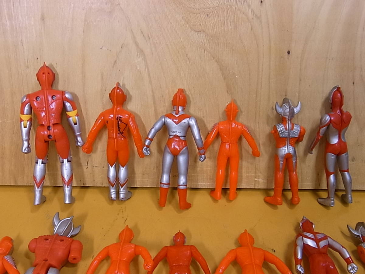 *Be/541* Ultraman sofvi кукла *20 body комплект * Ultraman / seven / Taro /zofi-/yu Lien / Powered / Tiga др. * работа неизвестен * Junk 