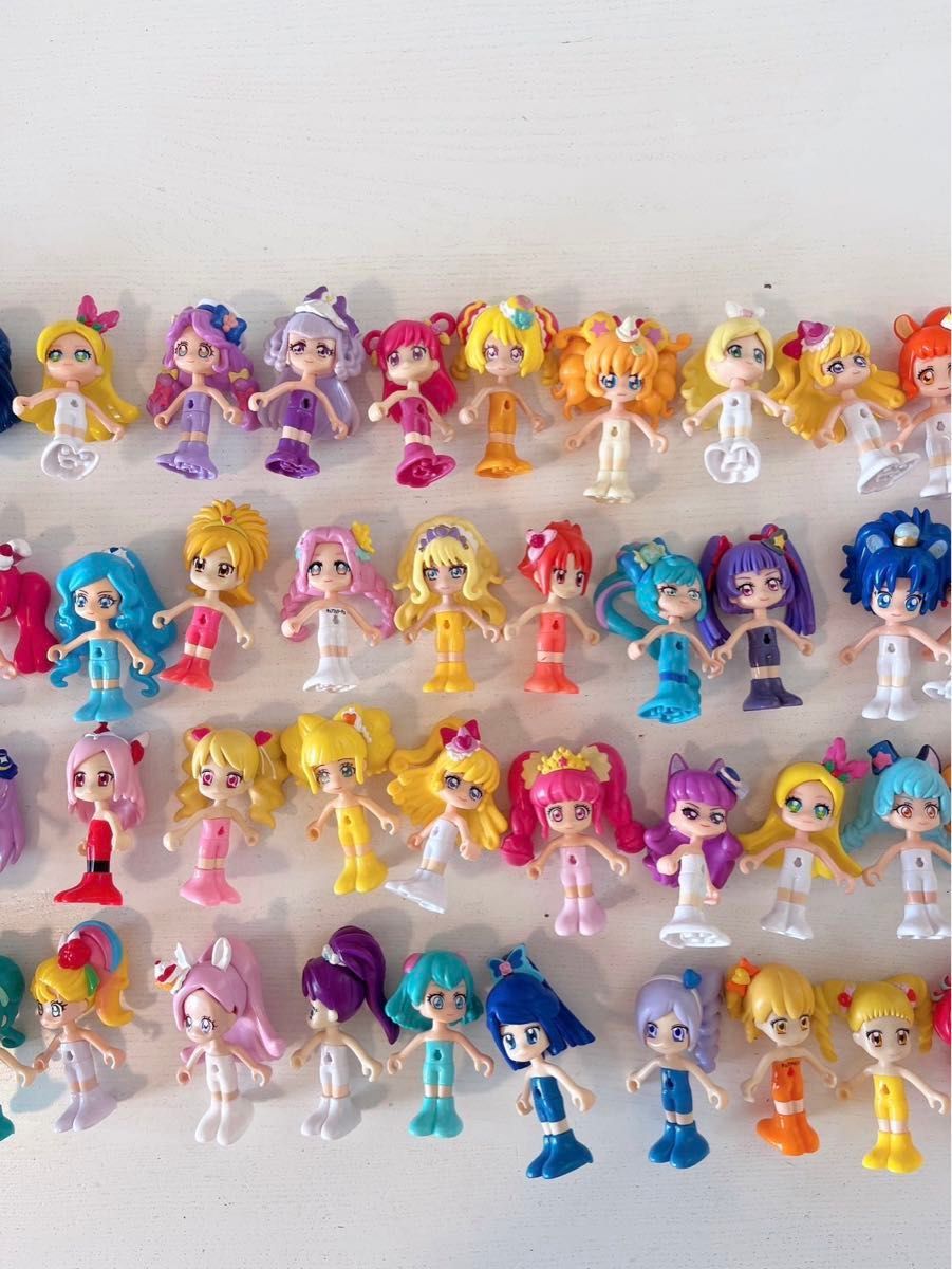 お取置き中】プリキュア プリコーデドール66体 服101着 ヘア39個 お取置き中】プリキュア プリコーデドール66体 服101着 ヘア39個