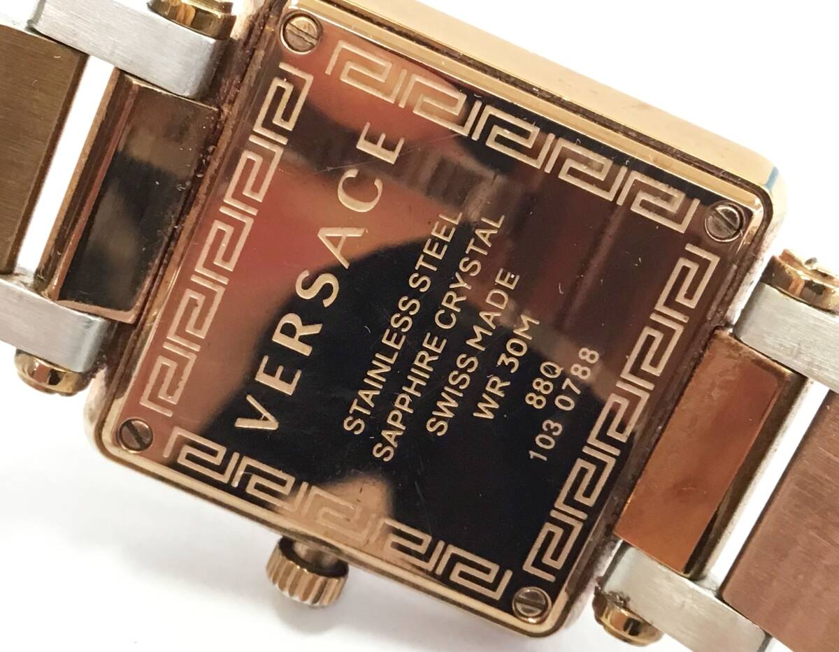 VERSACE 88Q WR30M 腕時計 ピンクゴールド シェル文字盤 QZ VERSACE 88Q WR30M 腕時計 ピンクゴールド シェル文字盤 QZ