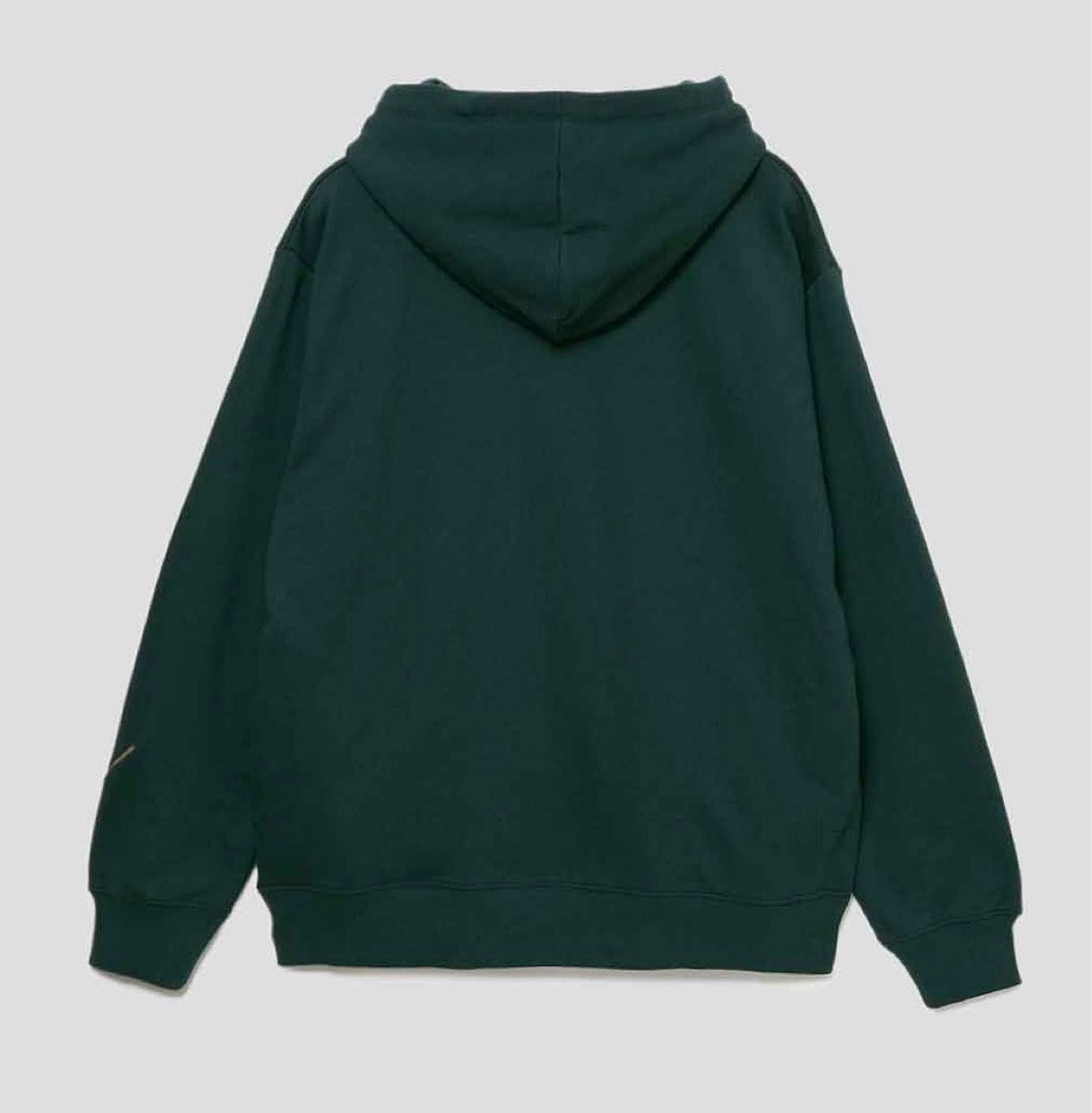 XL ジョジョの奇妙な冒険 パーカー グラニフ 荒木飛呂彦 JOJO XL ジョジョの奇妙な冒険 パーカー グラニフ 荒木飛呂彦 JOJO