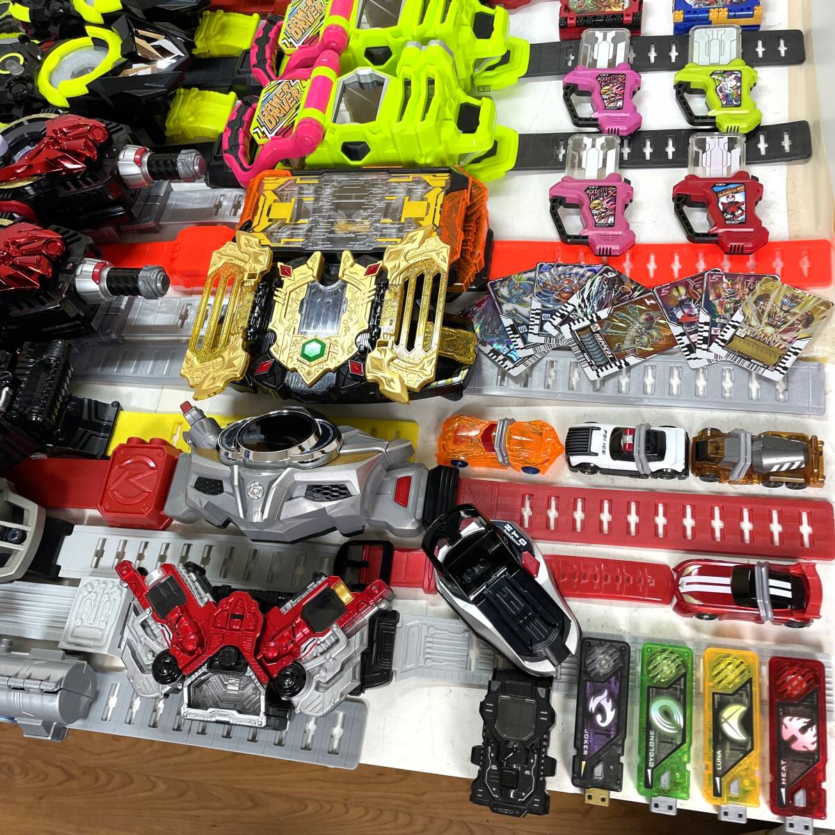  Kamen Rider metamorphosis belt DX Driver build Gotcha -do Exe ido Zero One gi-tsuo-z Saber becomes .. together large amount set 