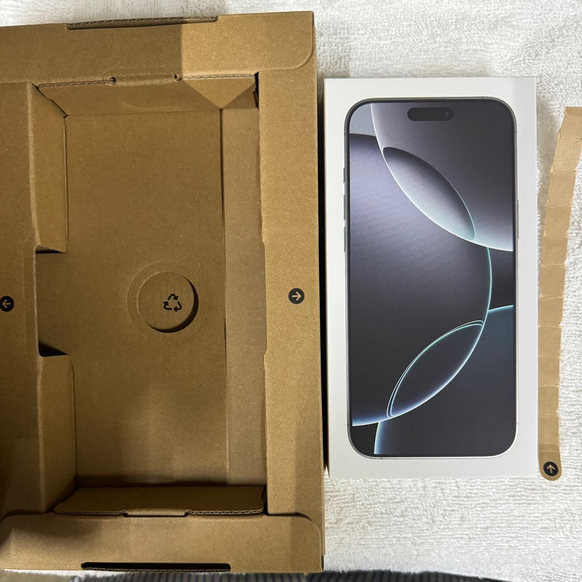 iPhone 16 Pro Max White Titanium 256GB SIMフリー|Yahoo iPhone 16 Pro Max White Titanium 256GB SIMフリー|Yahoo