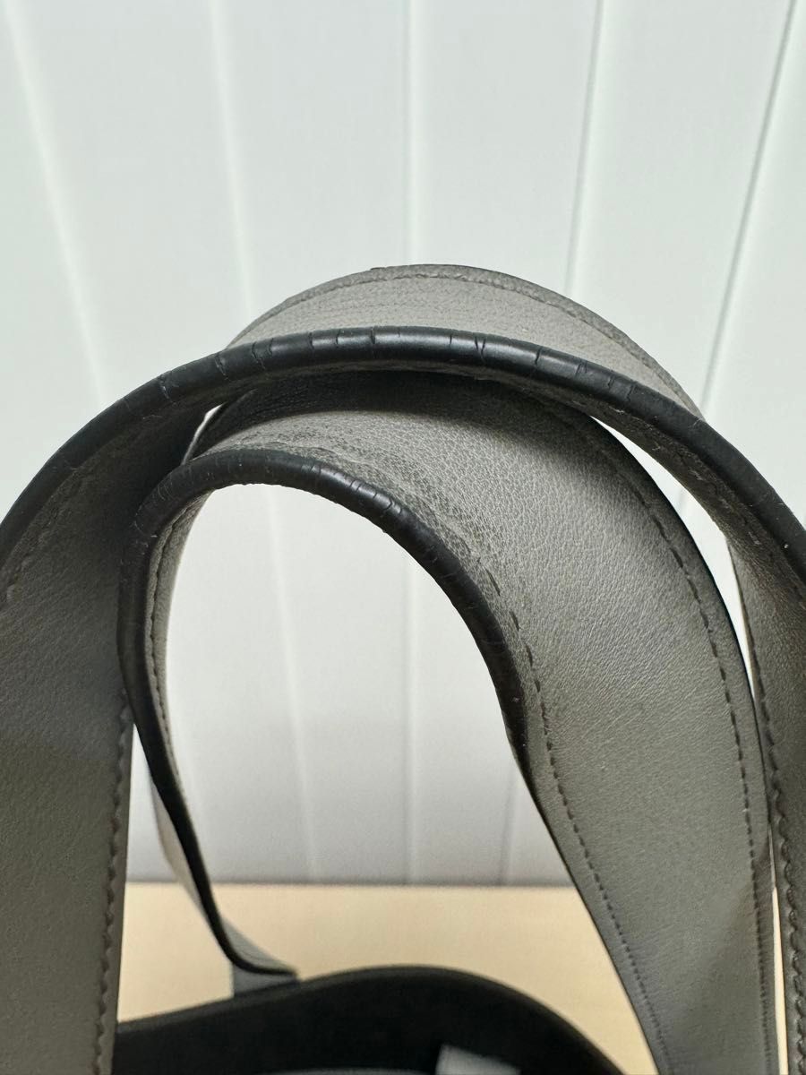 LOEWE ロエベ バックルホリゾンタル トート (クラシックカーフ LOEWE ロエベ バックルホリゾンタル トート (クラシックカーフ