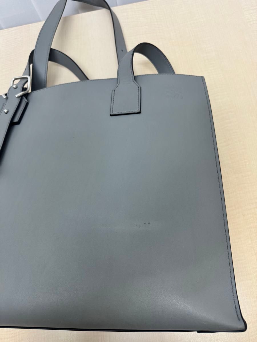 LOEWE ロエベ バックルホリゾンタル トート (クラシックカーフ LOEWE ロエベ バックルホリゾンタル トート (クラシックカーフ