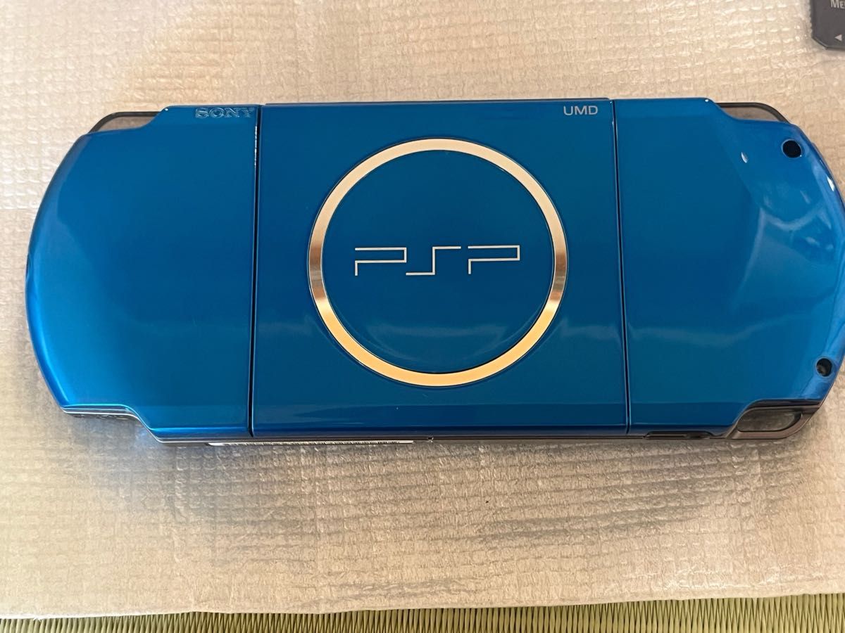 新品同様 ほぼ未使用 極上美品 バイブラント ブルー PSP-3000 新品同様 ほぼ未使用 極上美品 バイブラント ブルー PSP-3000