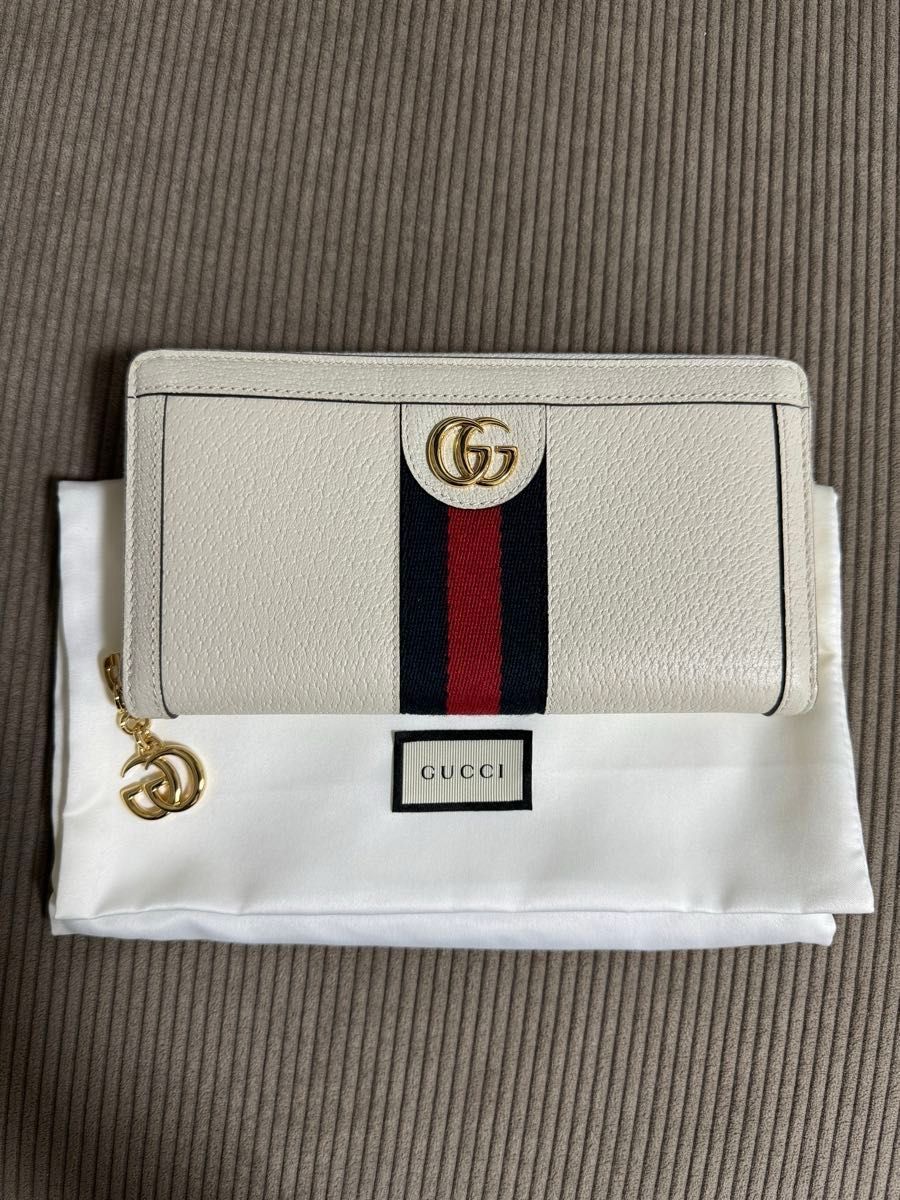 グッチ gucci GUCCI 長財布 ラウンドファスナー レザー 白 グッチ gucci GUCCI 長財布 ラウンドファスナー レザー 白
