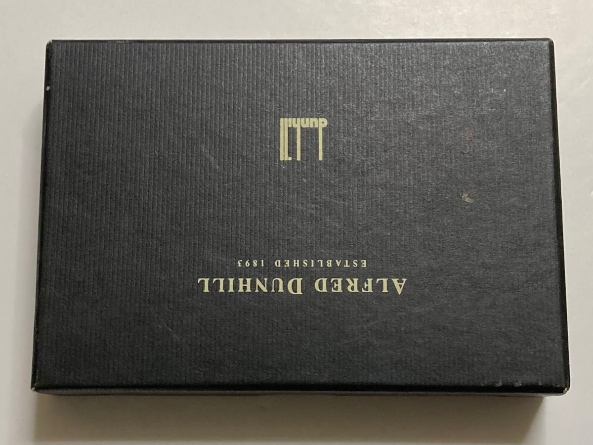 訳あり品・箱あり】ダンヒル dunhill 6連キーケース WD 5300 訳あり品・箱あり】ダンヒル dunhill 6連キーケース WD 5300
