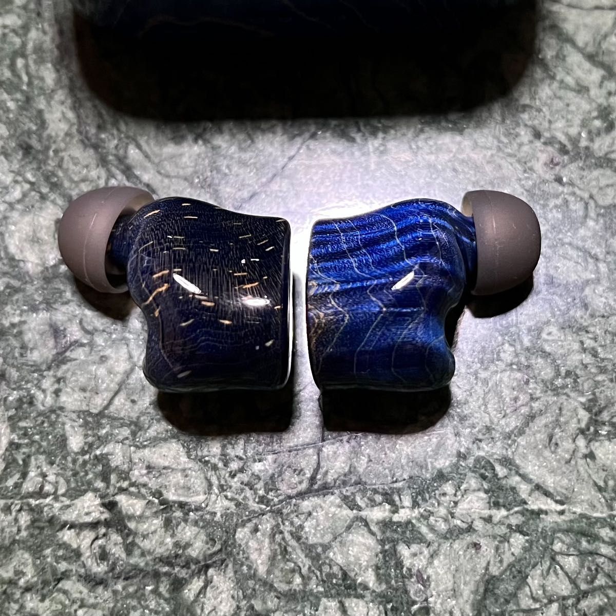 Noble Audio FoKus Prestige TWS 完全ワイヤレスイヤホン Noble Audio FoKus Prestige TWS 完全ワイヤレスイヤホン