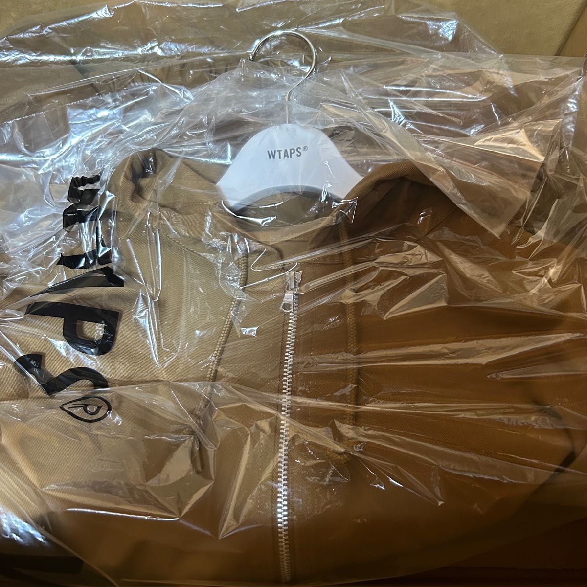 M】 wtaps D00M / JACKET / COTTON TWILL BEIGE パーカー M】 wtaps D00M / JACKET / COTTON TWILL BEIGE パーカー