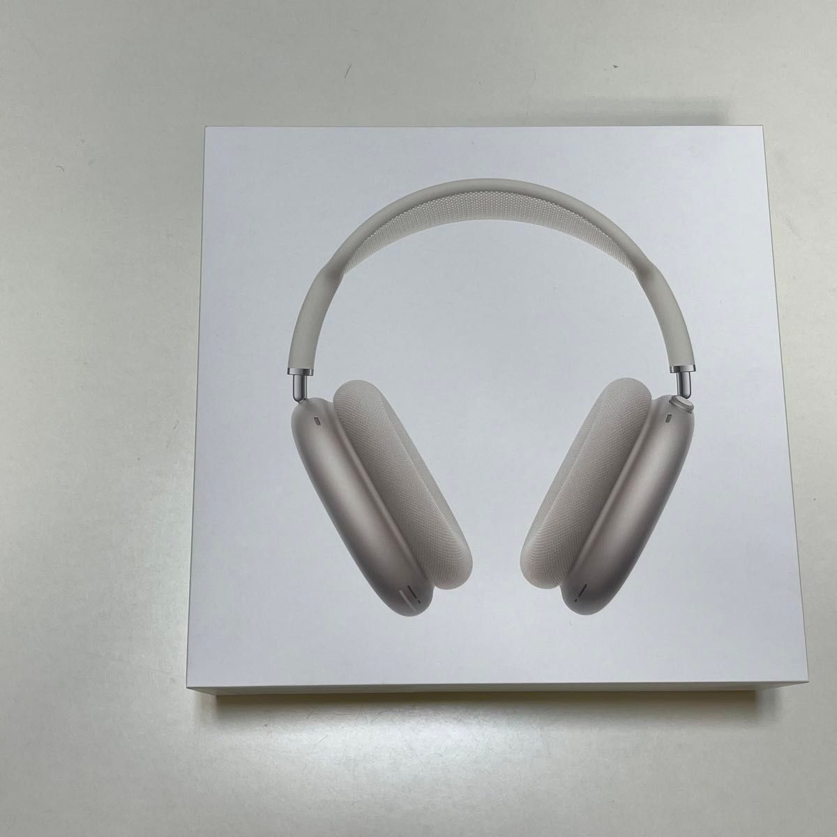 新品 未開封 新型 Airpods Max starlight 2024年9月発売 Apple 新品 未開封 新型 Airpods Max starlight 2024年9月発売 Apple