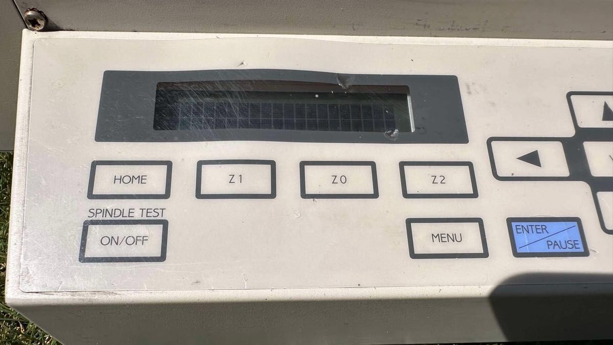 Roland ローランド 卓上切削機 彫刻機 卓上フライス盤 PNC-300 Roland ローランド 卓上切削機 彫刻機 卓上フライス盤 PNC-300
