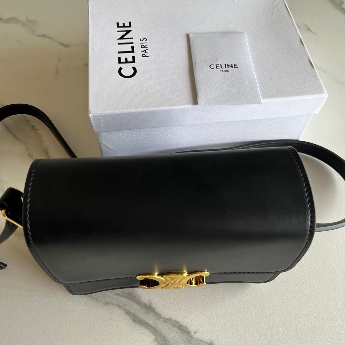 CELINE セリーヌ ティーン トリオンフ バッグ シャイニーカーフ CELINE セリーヌ ティーン トリオンフ バッグ シャイニーカーフ