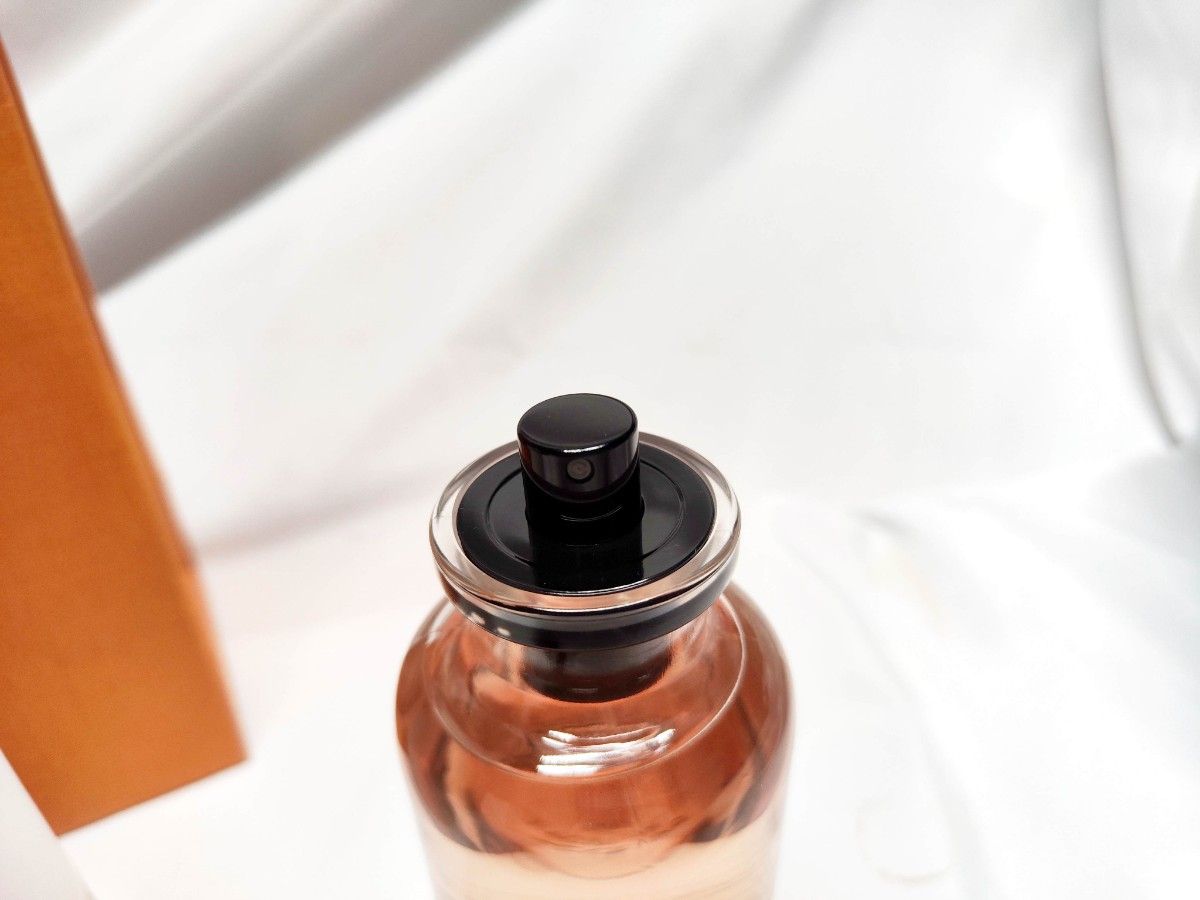 ルイ ヴィトン LOUIS VUITTON スペル オン ユー SPELL ON YOU ルイ ヴィトン LOUIS VUITTON スペル オン ユー SPELL ON YOU