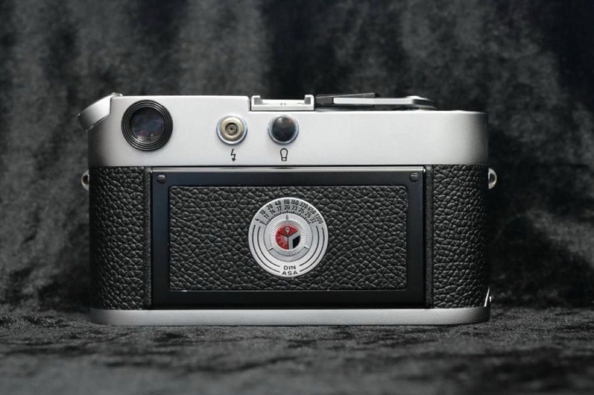 美品 LEICA ライカM4 シルバー 2024年5月復刻堂OH済み 美品 LEICA ライカM4 シルバー 2024年5月復刻堂OH済み