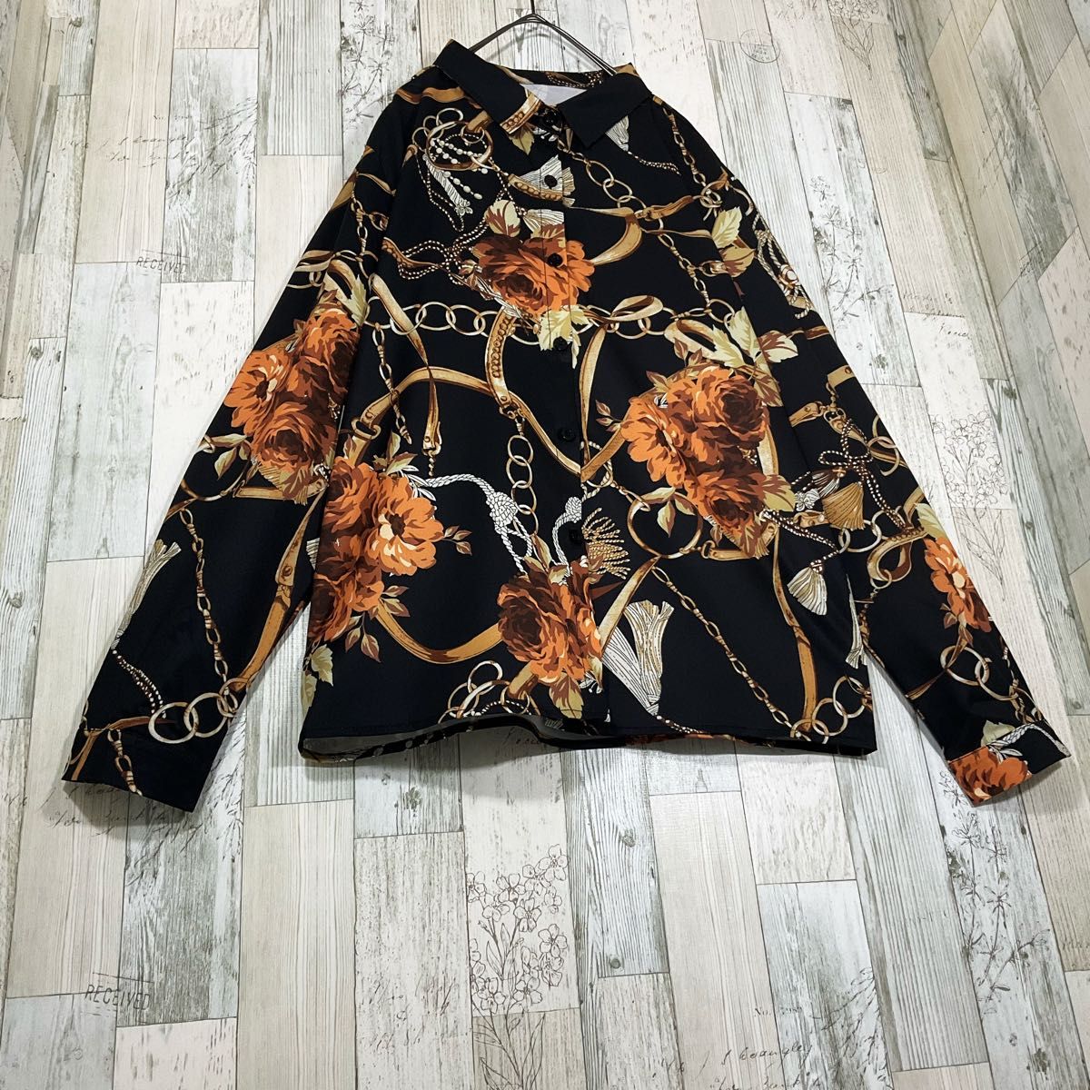 柄シャツ レディース 長袖 L 黒 未使用 古着 総柄 スカーフ柄 柄シャツ レディース 長袖 L 黒 未使用 古着 総柄 スカーフ柄