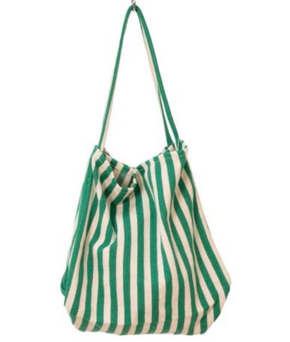 新品 タグ付き グリーン ストライプ トートバッグ 柔らかい 緑 新品 タグ付き グリーン ストライプ トートバッグ 柔らかい 緑