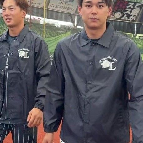 コーチジャケット ナイロンジャケット 西武ライオンズ Lサイズ コーチジャケット ナイロンジャケット 西武ライオンズ Lサイズ