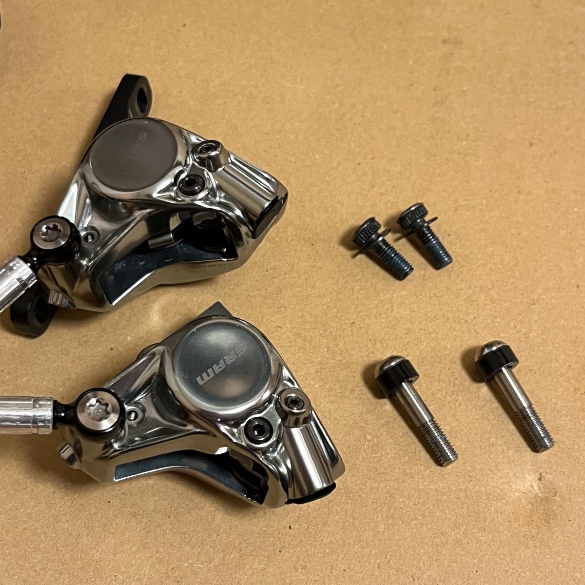 美品】 スラム レッド sram red etap hrd 2×11s 11速 油圧 美品】 スラム レッド sram red etap hrd 2×11s 11速 油圧