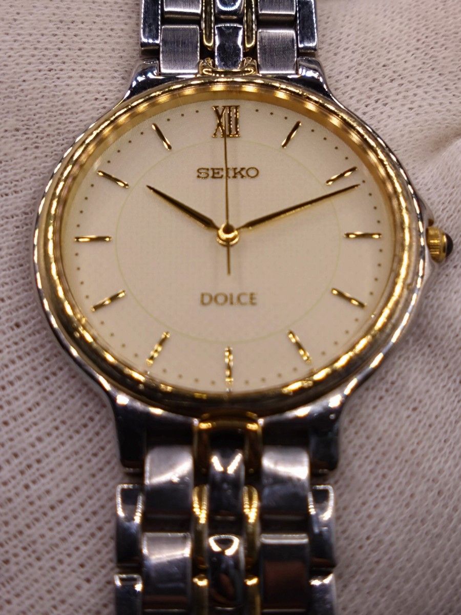 やや美品 SEIKO DOLCE 5E31-6E70 予備コマ付き 電池交換済 やや美品 SEIKO DOLCE 5E31-6E70 予備コマ付き 電池交換済