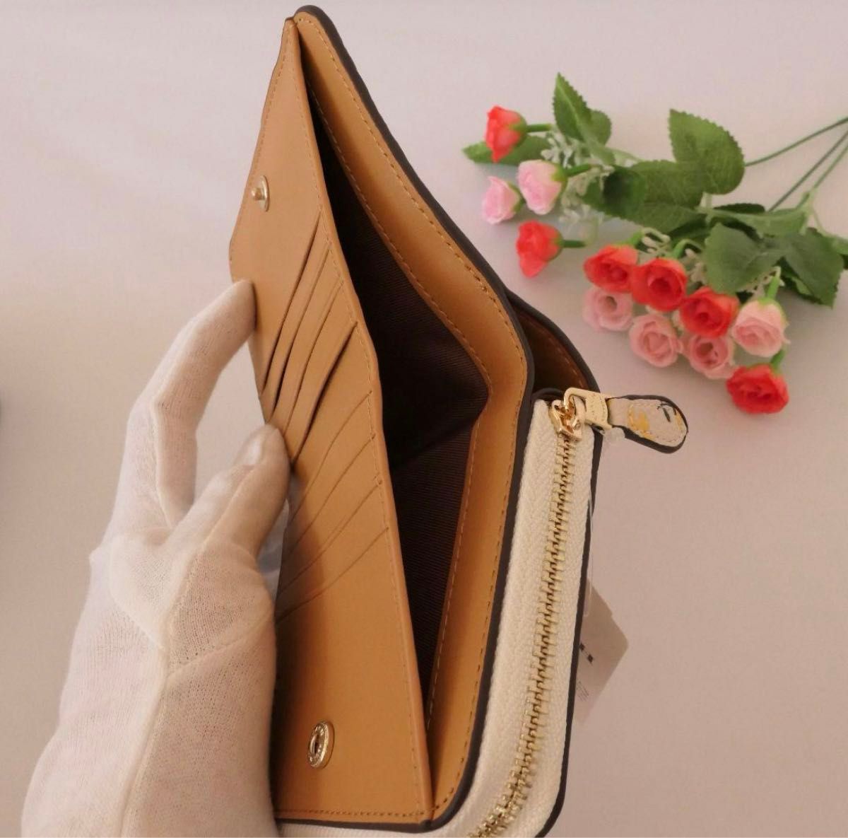 coach 折財布 プレゼント レディース 敬老のビルフォールド coach 折財布 プレゼント レディース 敬老のビルフォールド