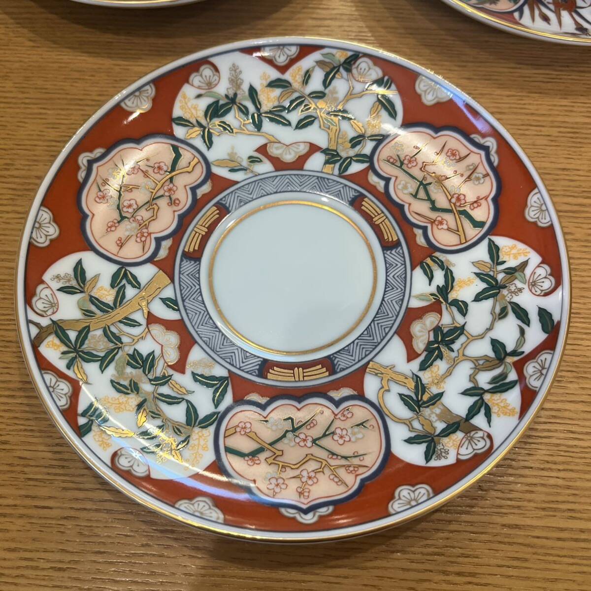  Koga preeminence line Imari . cup & saucer 11 customer set IEI company 12 months. flower cup saucer tableware tea cup gold paint 