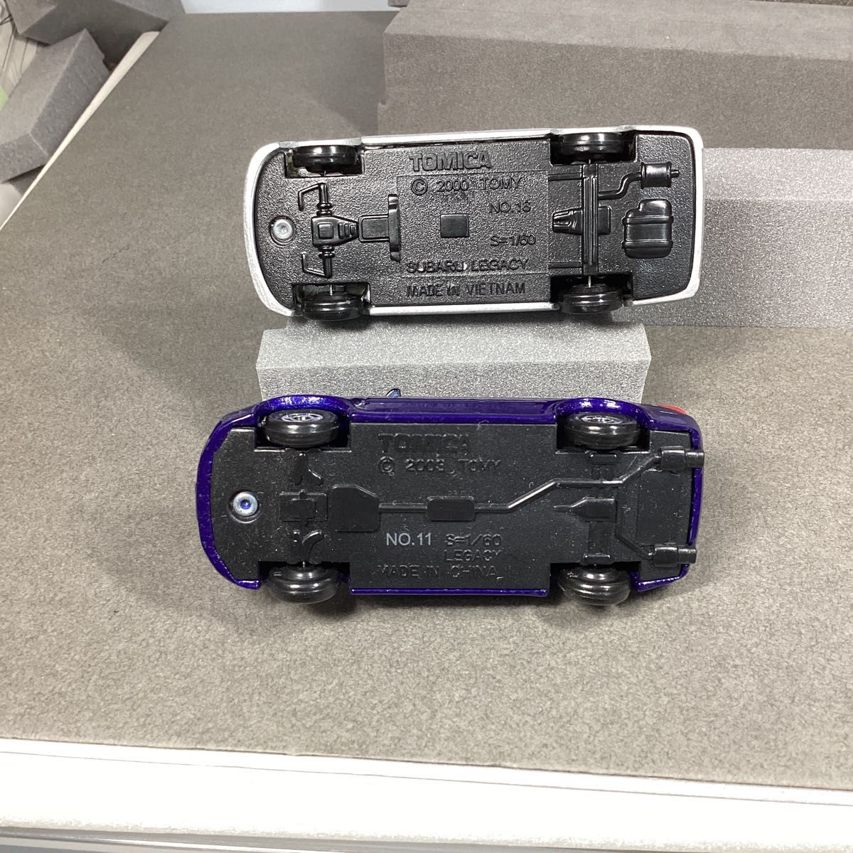 トミカ スバル レガシィ 2台セット No 11 ツーリングワゴン