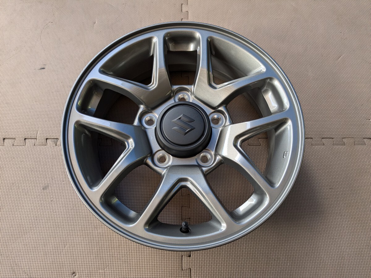 1本 新車外し 美品 JB64 ジムニー 純正アルミ PCD139 7 5穴 1本 新車外し 美品 JB64 ジムニー 純正アルミ PCD139 7 5穴