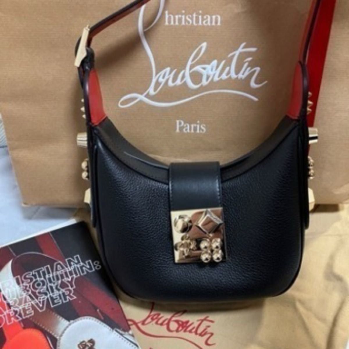 クリスチャンルブタン 黒色 革ハンドバッグ ショルダーバッグ ワンハンドルバッグ クリスチャンルブタン ショルダー バッグ ハンドバック ルブタン