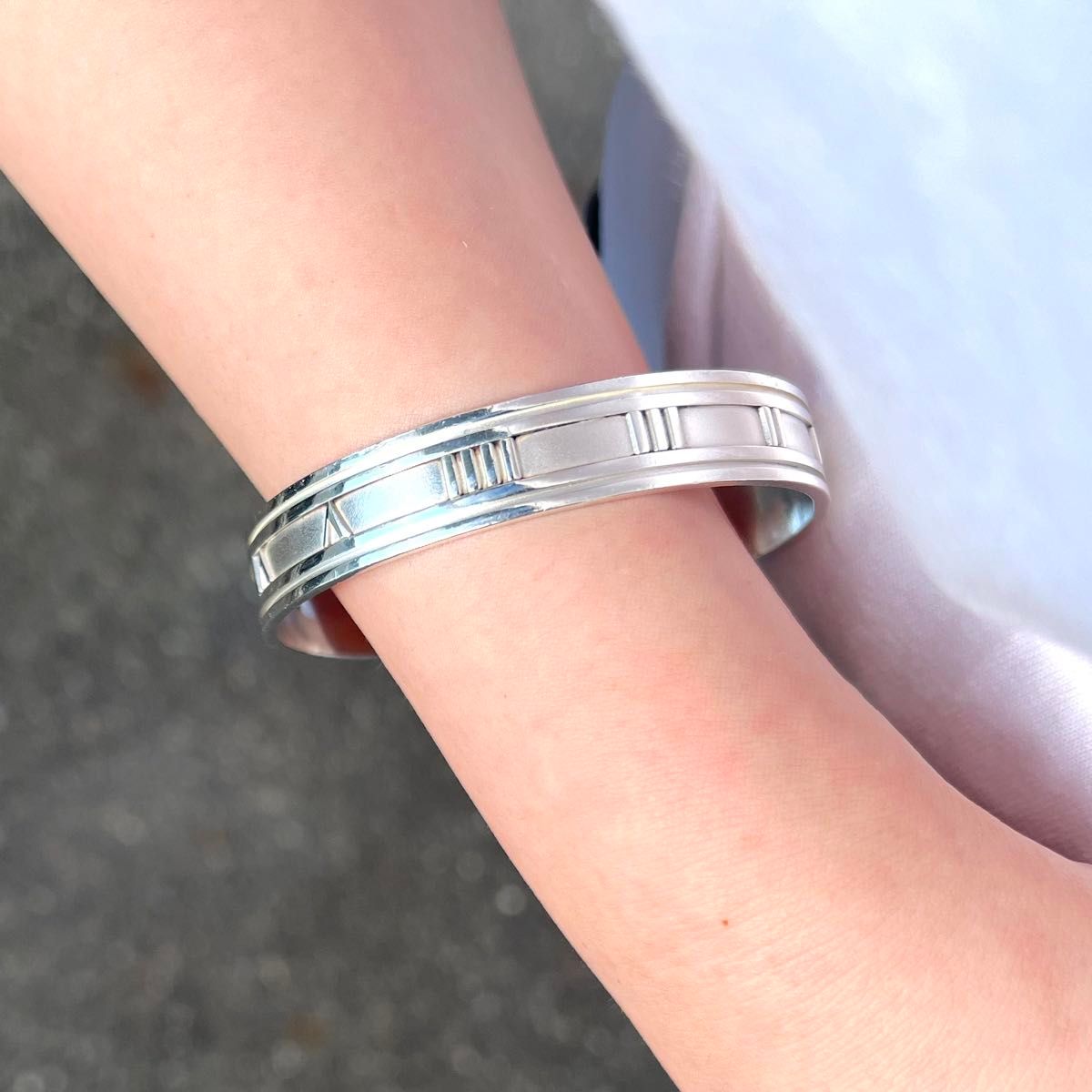 お値下げ不可 TIFFANY & Co アトラス 正規品 美品バングル お値下げ不可 TIFFANY & Co アトラス 正規品 美品バングル