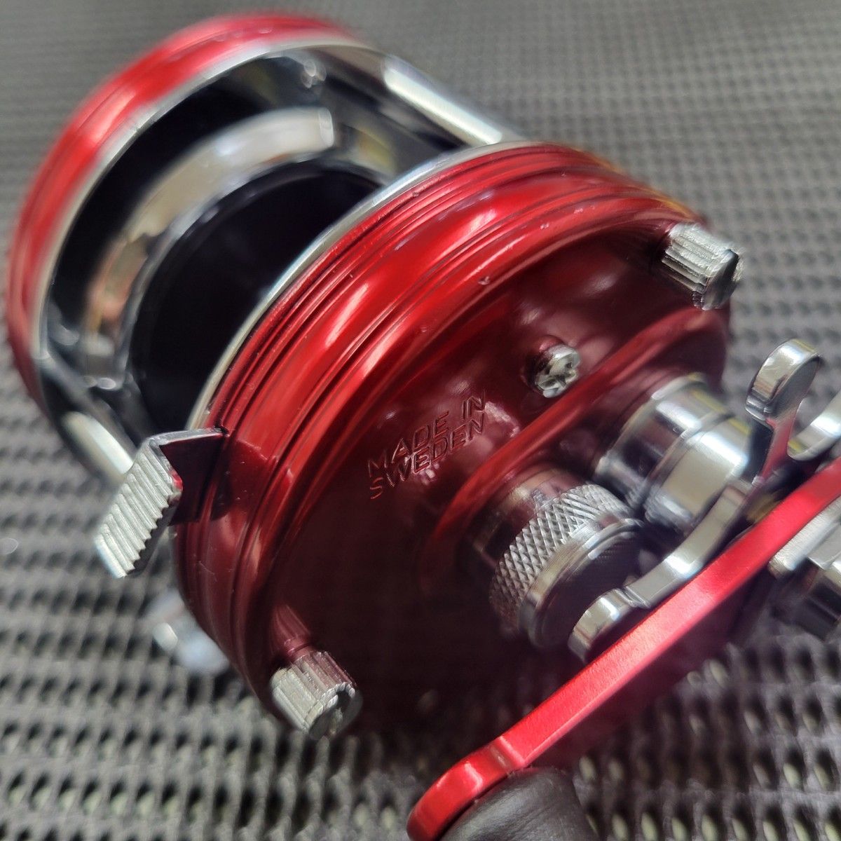 アブガルシア アンバサダー 4500CS レッド Abu Garcia アブガルシア アンバサダー 4500CS レッド Abu Garcia